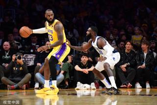 球迷之间的 球迷之间的